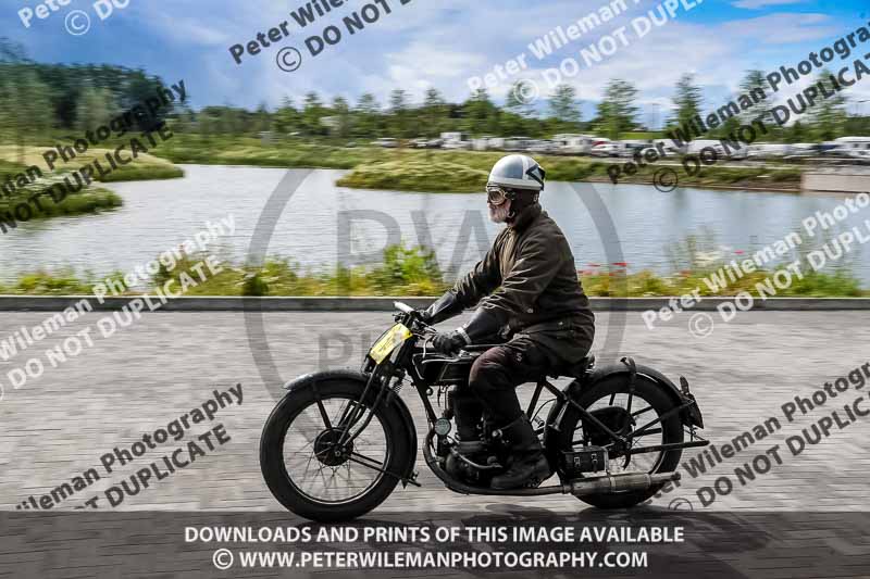 Vintage motorcycle club;eventdigitalimages;no limits trackdays;peter wileman photography;vintage motocycles;vmcc banbury run photographs